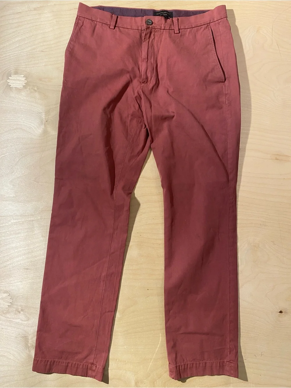 Banana Republic Men's Chinos in Brick Red 33 x 32 (SM)